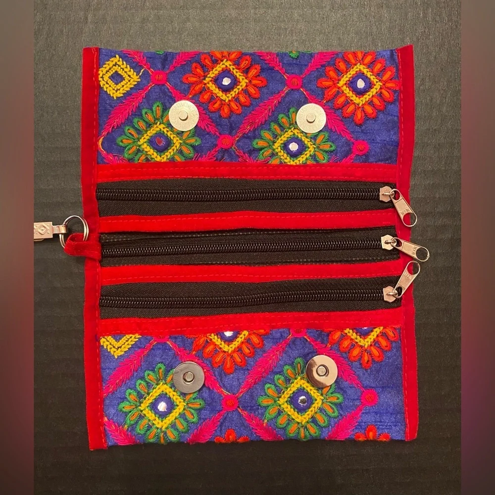 Embroidered Clutch Wallet Boho‎